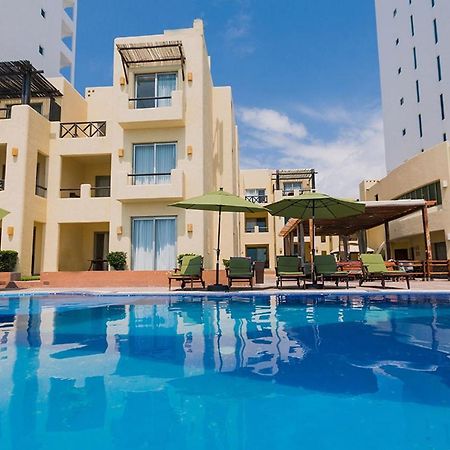 Zafiro Beach Boutique Resort Mazatlán Extérieur photo
