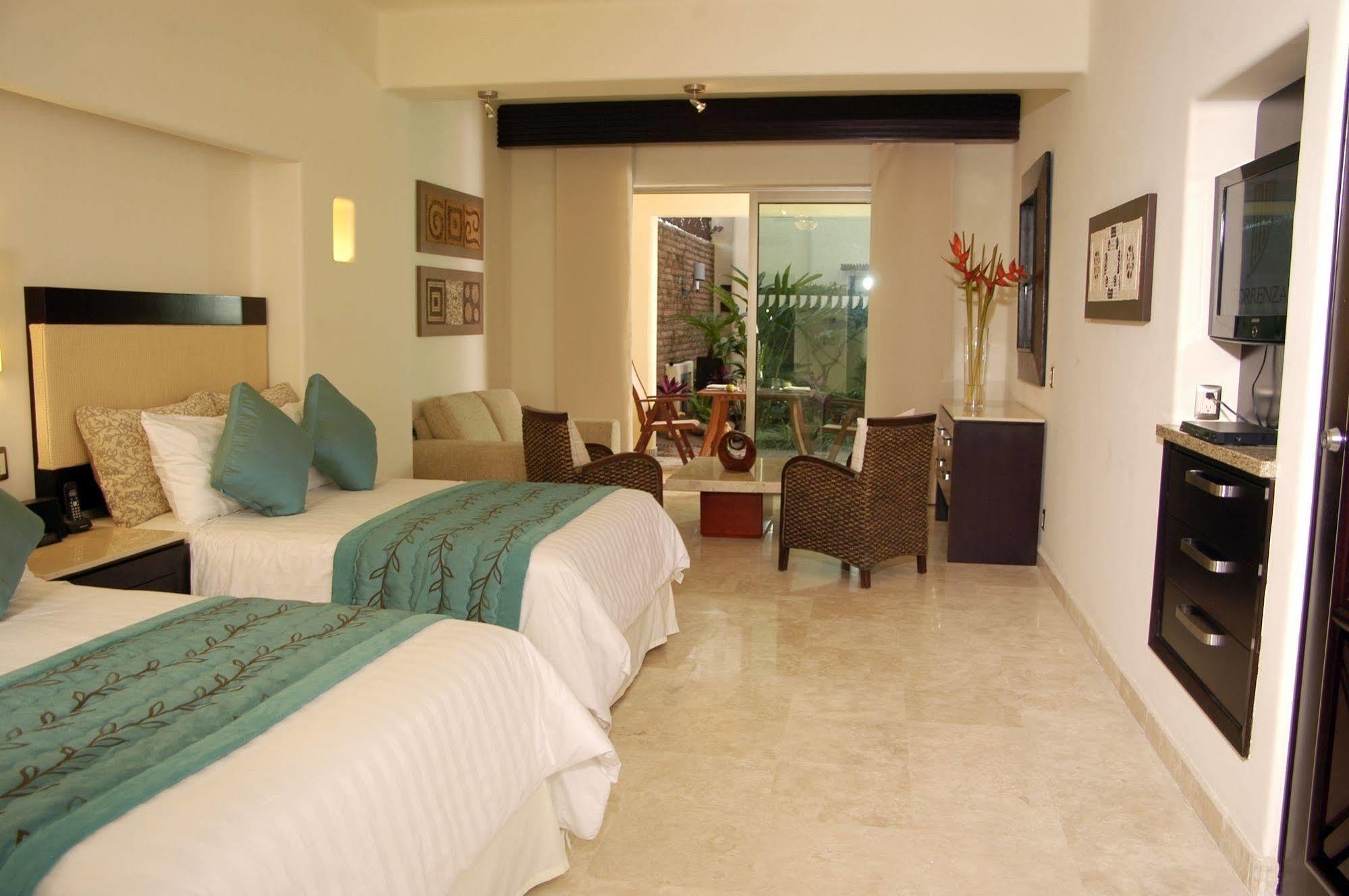 Zafiro Beach Boutique Resort Mazatlán Extérieur photo