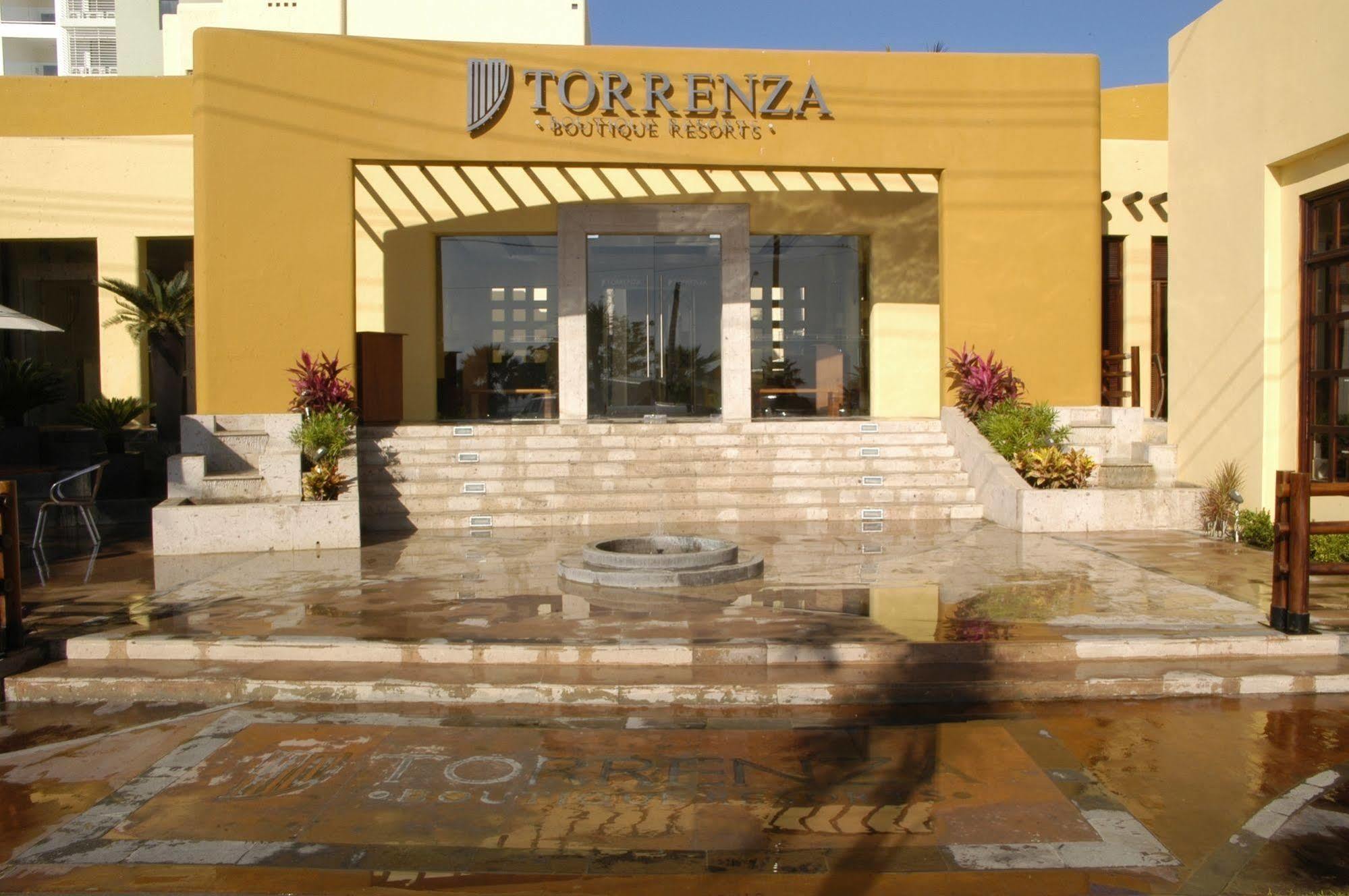 Zafiro Beach Boutique Resort Mazatlán Extérieur photo